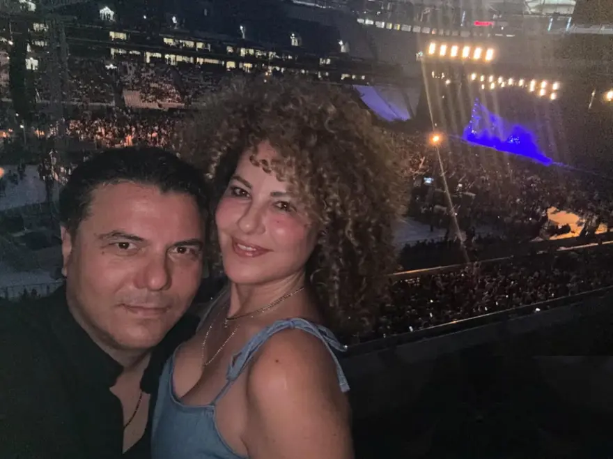 Scorpions, İstanbul'da hayranlarıyla buluştu. 33 yıl sonra aynı stadyumda 3