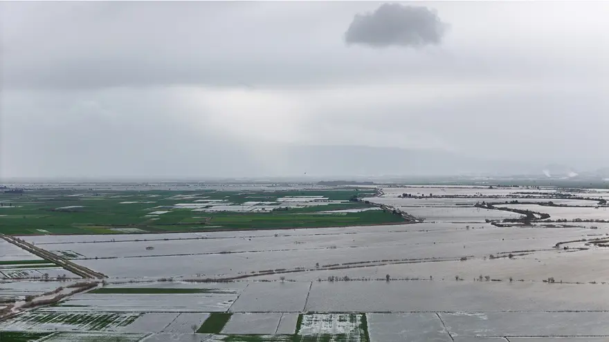 1 haftadır oradaymış! Aydın'da sel dolayı mahsur kalan şahıs helikopterle kurtarıldı  2