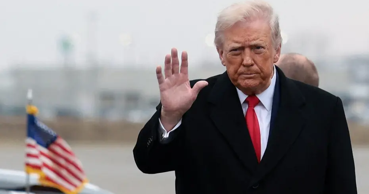 Trump'tan İran'a yeni tehdit. "İkinci uçak gemisini gönderebilirim"