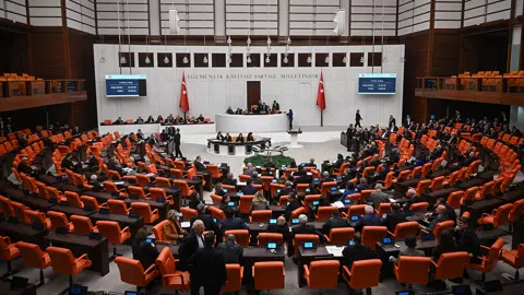 Fon krizinde Meclis'e 10 maddelik teklif geliyor. Ödemeler nasıl yapılacak?