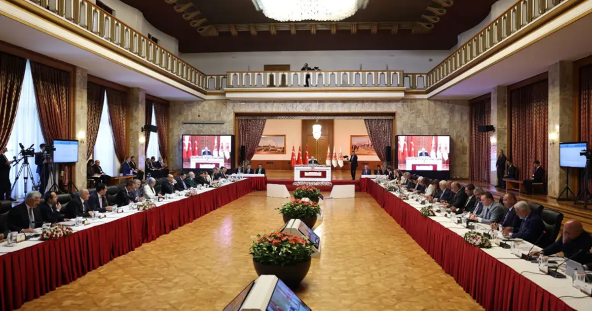 AK Parti'den 65 sayfalık Terörsüz Türkiye raporu