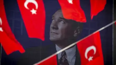 23 Nisan'da (yarın) okullar tatil mi, yarım gün mü? 23 Nisan Perşembe günü bankalar, eczaneler, kargolar ve kamu kurumları açık mı, kapalı mı olacak?