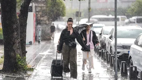 İki günlük kış geliyor. Sıcaklık sert düşecek, montlarınızı hazırlayın