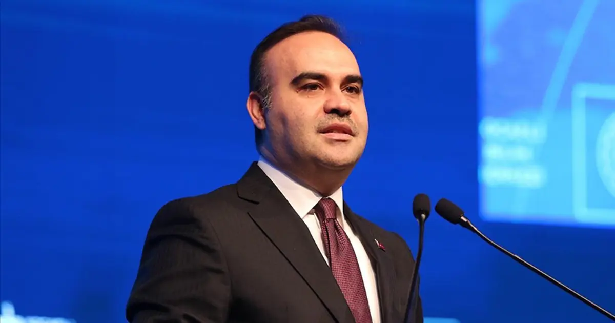 Bakan Kacır açıkladı. Antarktika'daki temsilcilerimiz araştırmalarının ardından yurda döndü