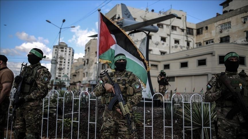 Hamas’ın ateşkes anlaşmasının ikinci aşamasına geçiş için silah bırakmayı kabul ettiği iddia edildi haber görseli