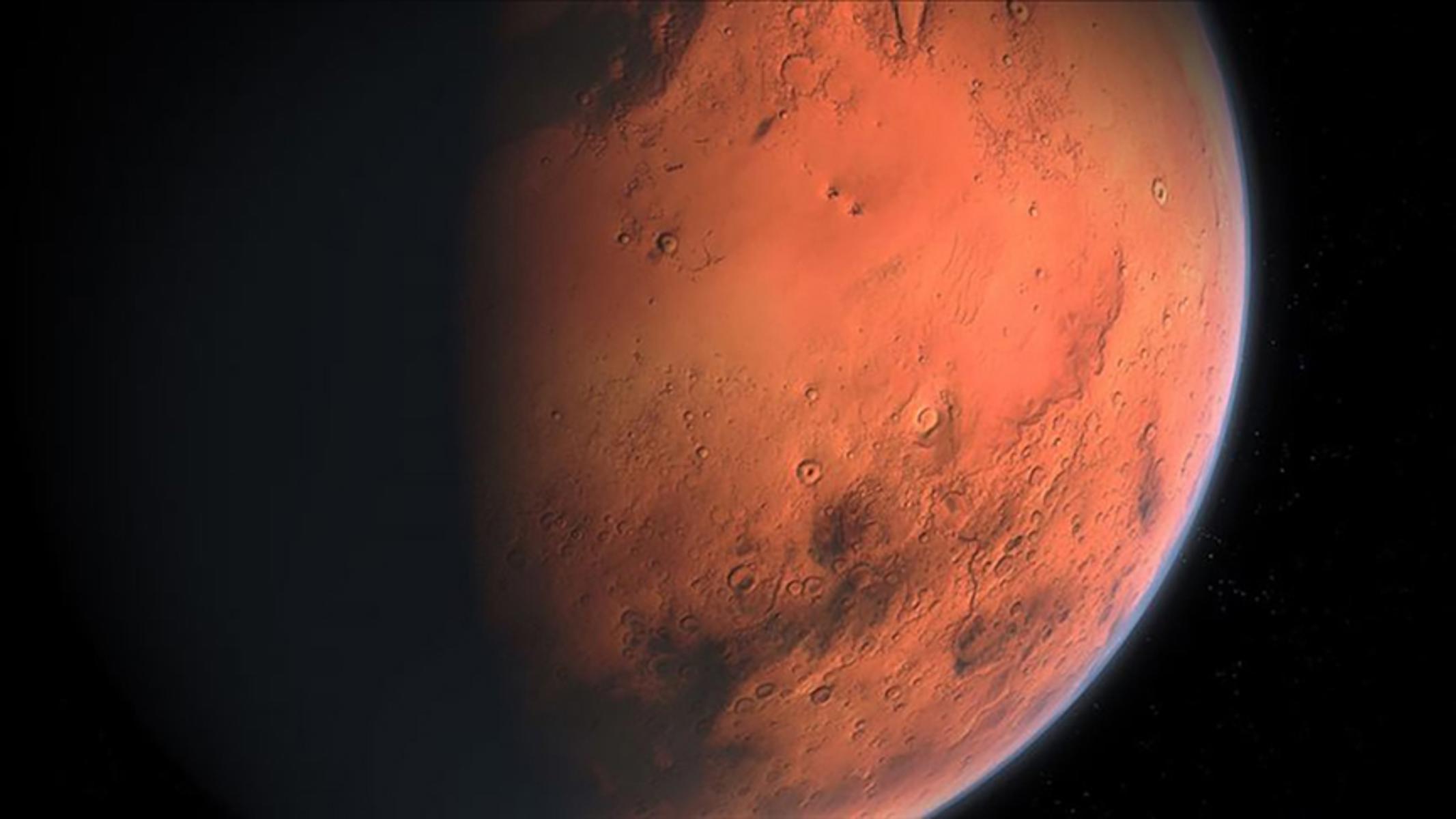 Mars'ın altında şaşırtıcı keşif: Güneyi 400 dereceye kadar daha sıcak