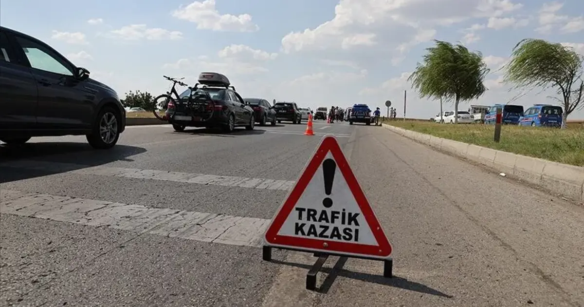Silahla vurulduktan sonra hastaneye gitmeye çalışıyordu, trafik kazasında yaşamını yitirdi