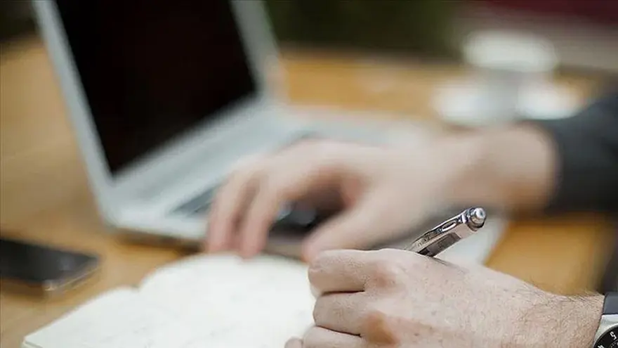 "İŞ DÜNYASIYLA GÜÇLÜ BAĞ KURULACAK" 4