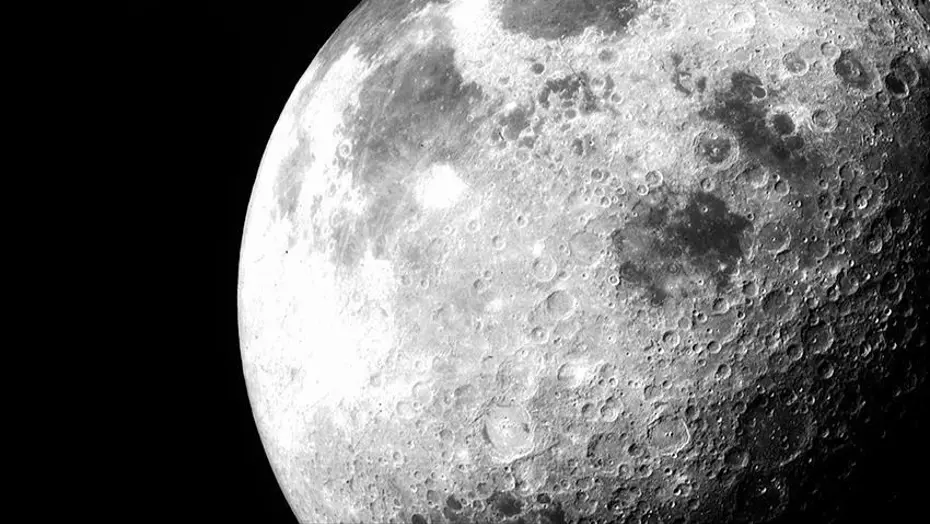 Çin, Ay'da iki yeni mineral keşfetti