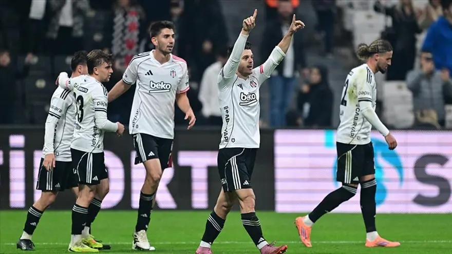 BEŞİKTAŞ KUPADA FENERBAHÇE'YE KARŞI ÜSTÜN 4