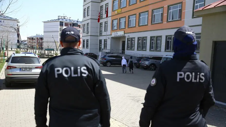 İstanbul'da 14 Eylül alarmı. Yeni eğitim öğretim yılı başlangıcı için alınan önlemler açıklandı 4