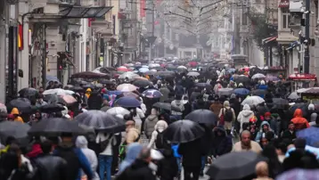 İstanbul'da yağmur bugün başlıyor, sıcaklık 8 derece düşecek! Trakya, Karadeniz ve İç Anadolu'da sel riski