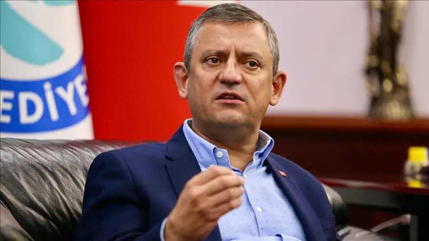 OLAĞANÜTÜ KURULTAY İÇİN ISLAK İMZALAR TESLİM EDİLDİ 8