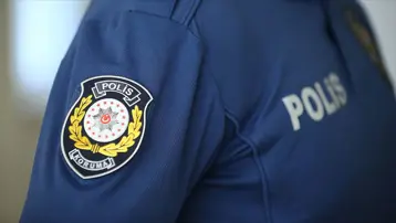 Polis aracının geçişi sırasında EYP patladı
