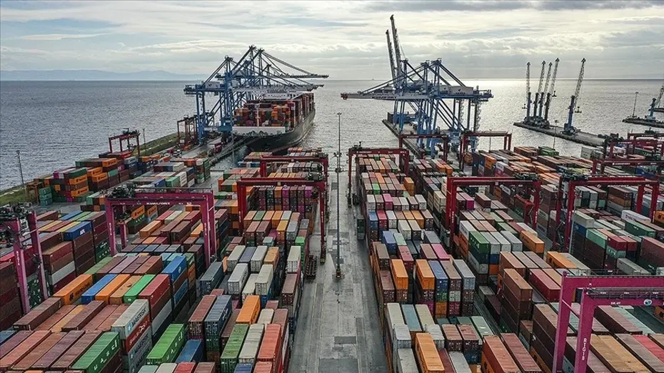 Trump yönetiminin ABD'nin 60 ticaret ortağına getirdiği yeni tarifelere karşı dava açıldı