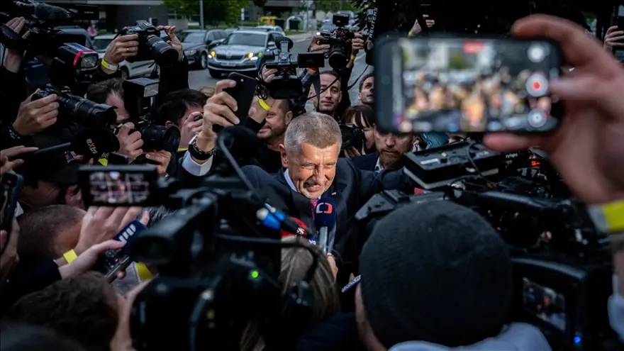 Çekya'nın "Trumpçı" milyarderi Babiş yeniden başbakan 