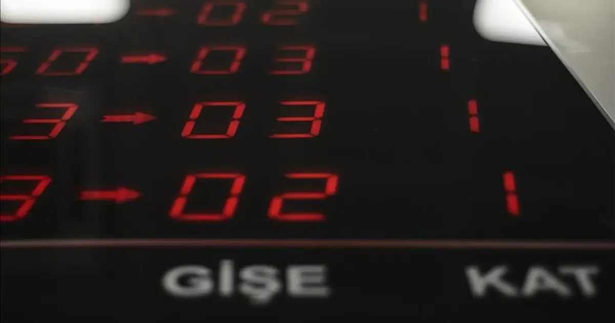 23 Nisan 2026 Perşembe günü, bankalar, kamu kurumları ve özel şirketler kapalı.