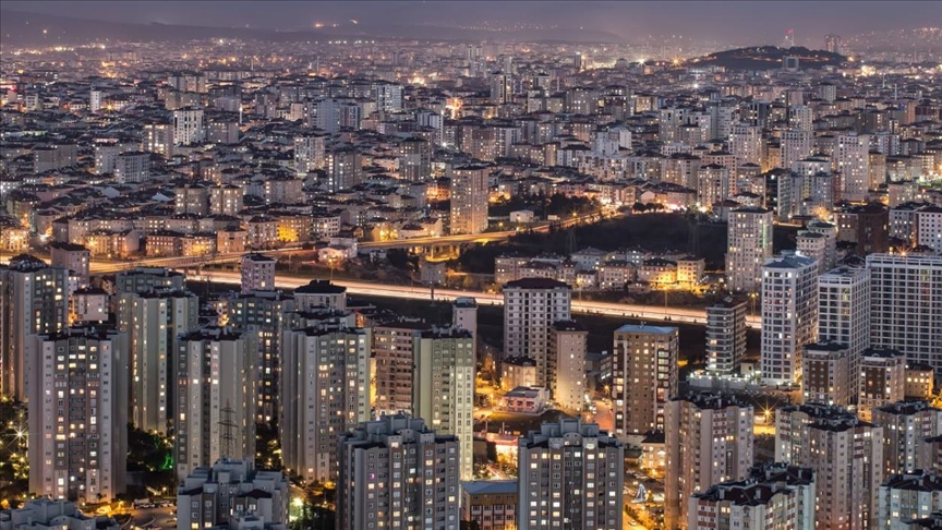 İstanbul'un göç rekoru kıran ilçesi Esenyurt'un nüfusu 60 ilden daha büyük