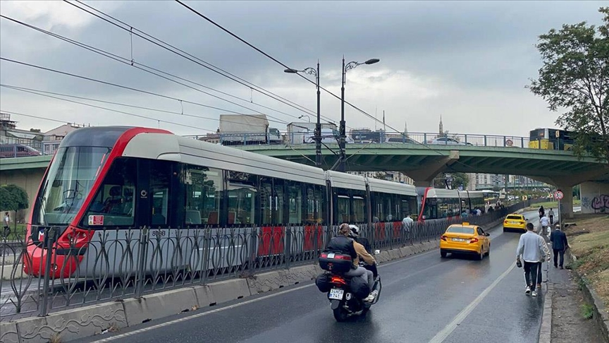 Kabataş-Bağcılar Tramvay Hattı'nda doğal gaz alt yapı çalışması nedeniyle sefer düzenlemesi