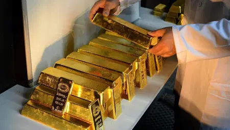 Gram altın 7 bin 100 lirayı geçti