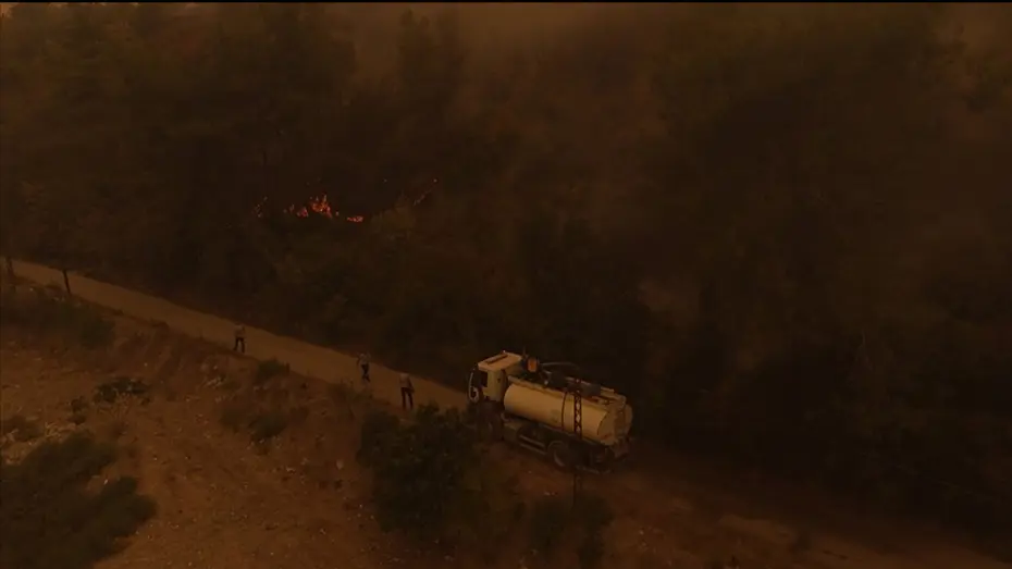 Suriye'nin Lazkiye bölgesindeki yangın söndürüldü