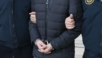 Uyuşturucu suçundan aranıyordu. Jandarma operasyonuyla yakalandı
