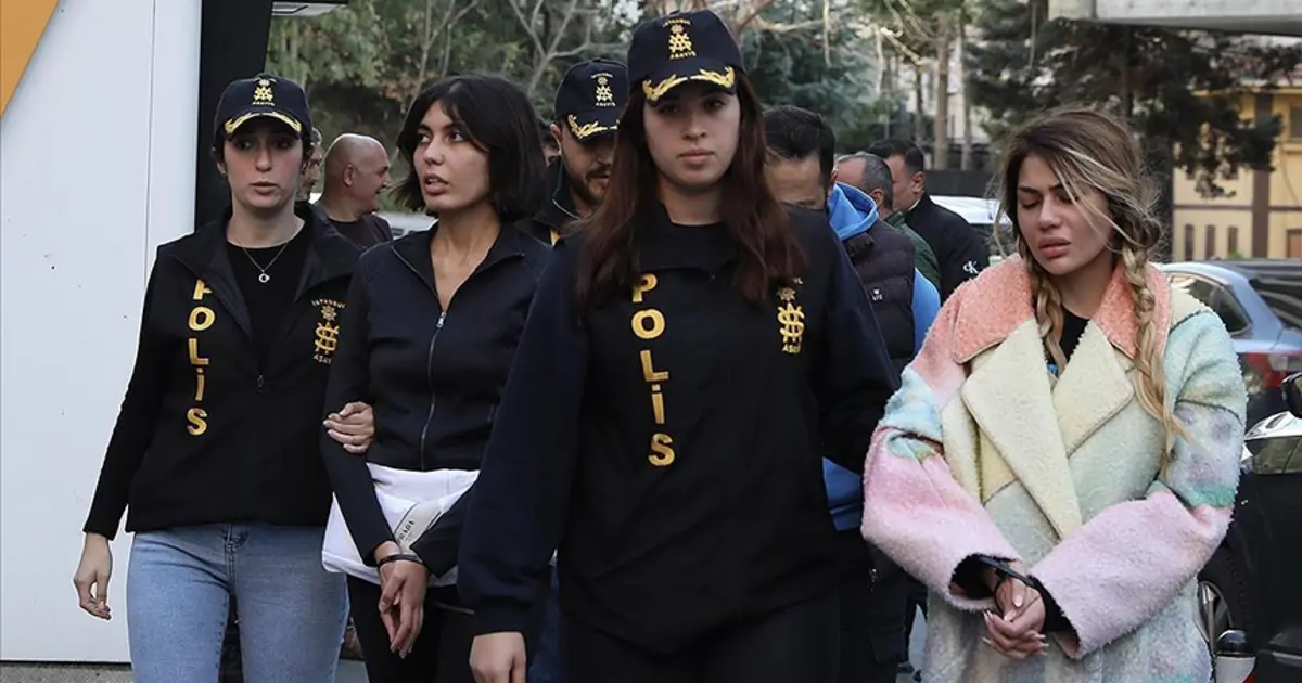 Bahar ve Nihal Candan'ın yargılandığı davada iki sanığa tahliye