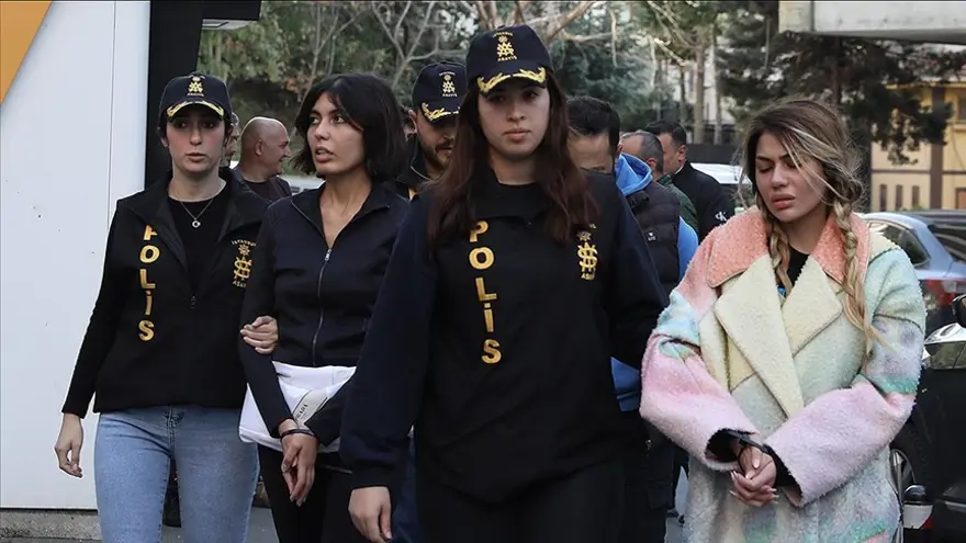 BAHAR CANDAN'A HAPİS CEZASI 3