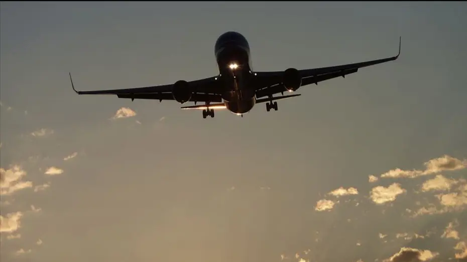 İran yarın dış hat uçuşlarına yeniden başlıyor