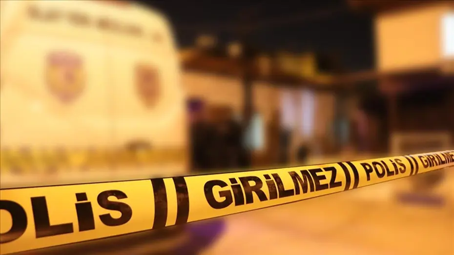 Emekli polis, eşini ve MHP ilçe başkanını öldürdü