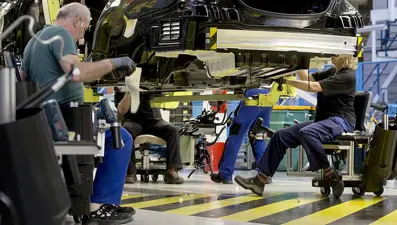 Almanya'da sanayi üretimi eylülde beklentilerin altında arttı