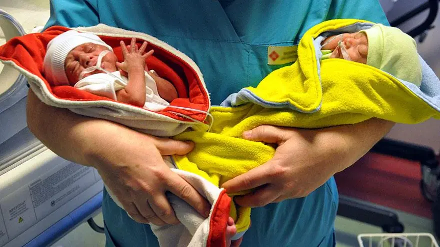 15 milyonda bir: Tek yumurta dördüzleri dünyaya geldi 2