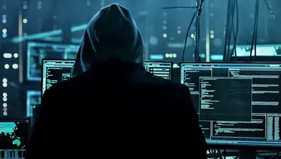 Hamaney nasıl takip edildi? "Tahran'daki trafik kameraları yıllardır hackli"