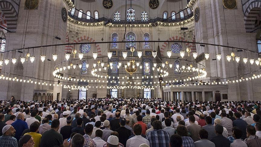 İl il bayram namazı saatleri 2026: Bayram namazı saat kaçta? İstanbul, Ankara, İzmir ve tüm illerin bayram namazı saat bilgisi