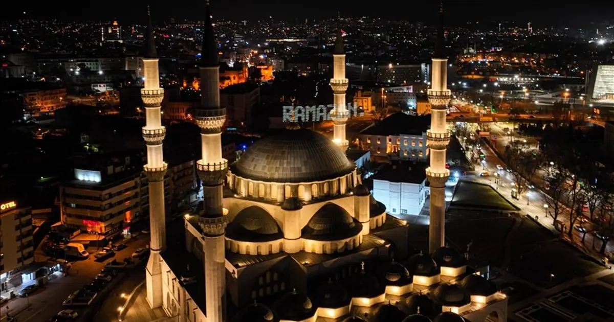 Ankara sahur vakti 2026: Ankara'da bu gece sahur saat kaçta? Ankara Ramazan ayı sahur saatleri