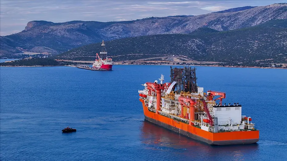 Çağrı Bey Somali'de petrol arayacak. Bakan Bayraktar: 2026 müjdeler yılı olacak