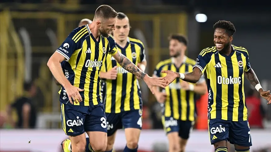 FENERBAHÇE 8 PUANLA 20. SIRADA 3