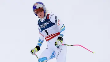 Sakatlığına rağmen Kış Olimpiyatları'na katıldı, tekrar sakatlandı. Sporcu acı içinde kaldı