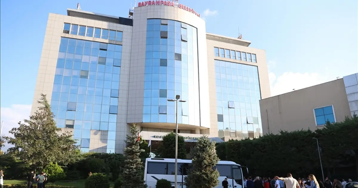 Bayrampaşa Belediyesine yönelik yolsuzluk soruşturmasında 2 şüpheli tutuklandı