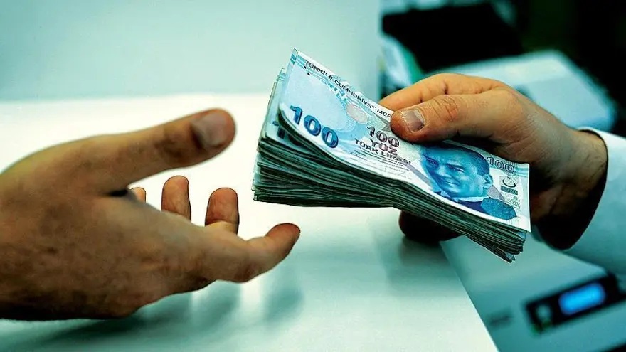 Faizsiz kredi veren bankalar. Çalışanlara 12 vadeli düşük faizli kredi imkanı 