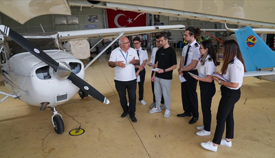 En çok kazandıran üniversite bölümleri belli olduÜniversite mezunlarının kazanç ve istihdam verileri açıklandı. Pilotaj, ortalama kazancı en yüksek lisans bölümü olurken ilk beşin dördünü mühendislik programları oluşturdu. Tıp mezunları yüzde 95,5 ile istihdamda ilk sırada yer aldı.