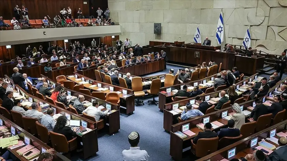 İsrail'de parlamento kendini feshetmeyi oylayacak