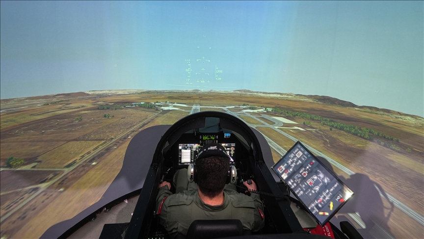 Türk hava sanayisi büyük başarıya imza attı. HÜRJET İspanya yolcusu