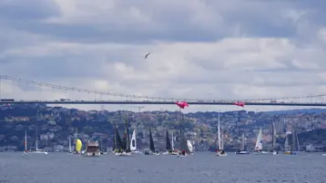 İstanbul Boğazı'nda gemi trafiği çift yönlü kapatıldı