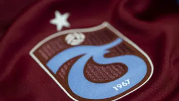 Trabzonspor takım otobüsüne taşlı saldırı