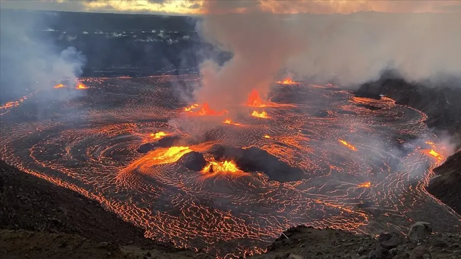 Kilauea yanardağı patladı
