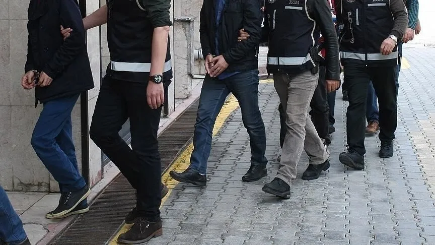 Çanakkale'de çete operasyonu sonucu 7 kişi tutuklandı