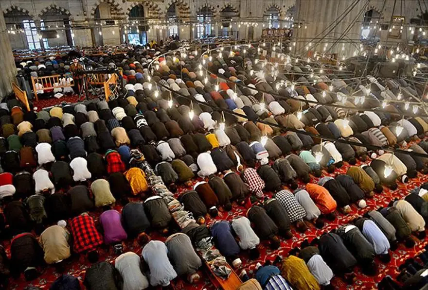 Bursa'da bayram namazı saat kaçta? 2026 Diyanet Bursa Kurban Bayramı namaz vakti 