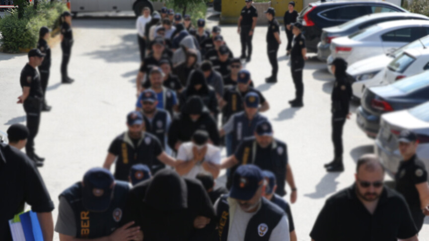 ''İnternetiniz kesilecek'' yalanıyla 116 milyon liralık vurgun: 53 tutuklama