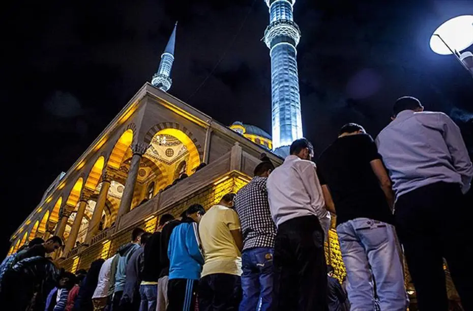 Berat Kandili ne zaman idrak edilecek? Berat Kandilinin önemi ne? 2026 Diyanet Berat Kandili tarihi